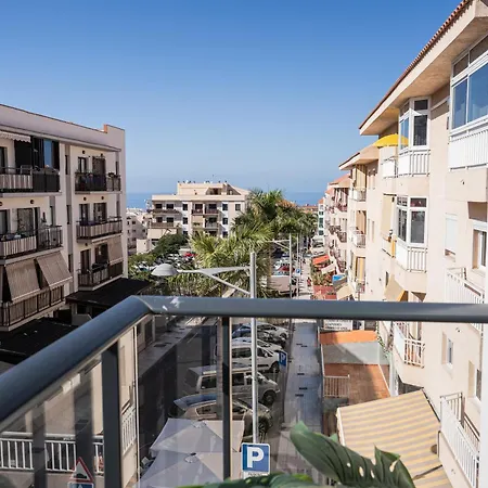 The Korner, Adeje Renovated Flat דירה