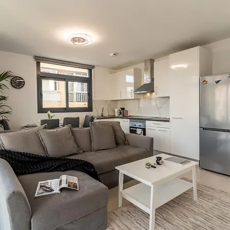 The Korner, Adeje Renovated Flat * 阿德耶