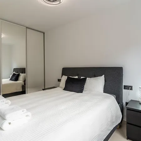 The Korner, Adeje Renovated Flat דירה